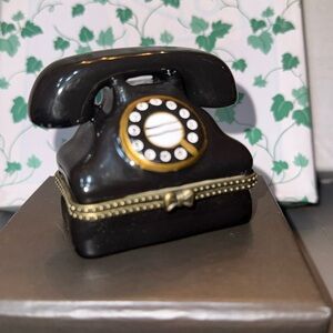 Darcie trinket box rotary phone  hinged